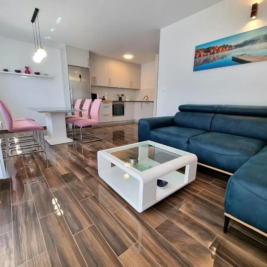 Apartments Happiness Trogir Croácia