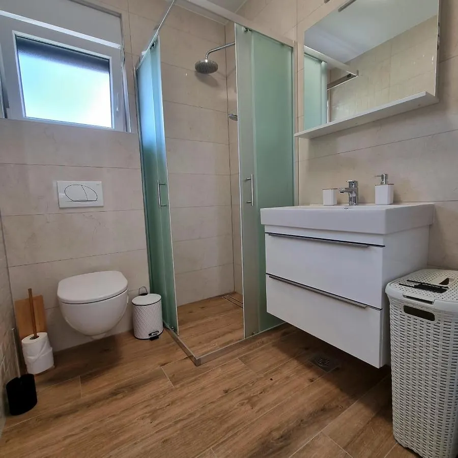 Apartments Happiness Trogir 0*,