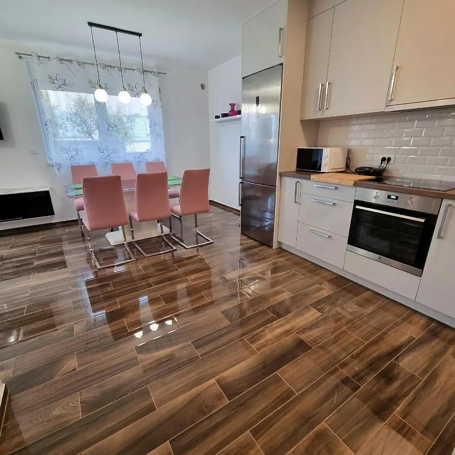 Apartments Happiness Trogir